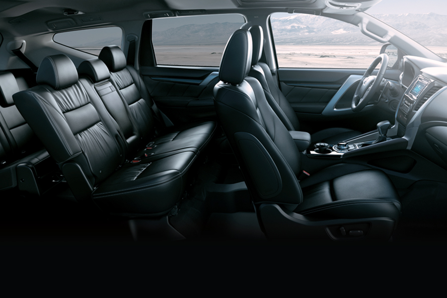 Nội thất Mitsubishi Pajero Sport - Hình 1 Nội thất Mitsubishi Pajero Sport - Hình 1